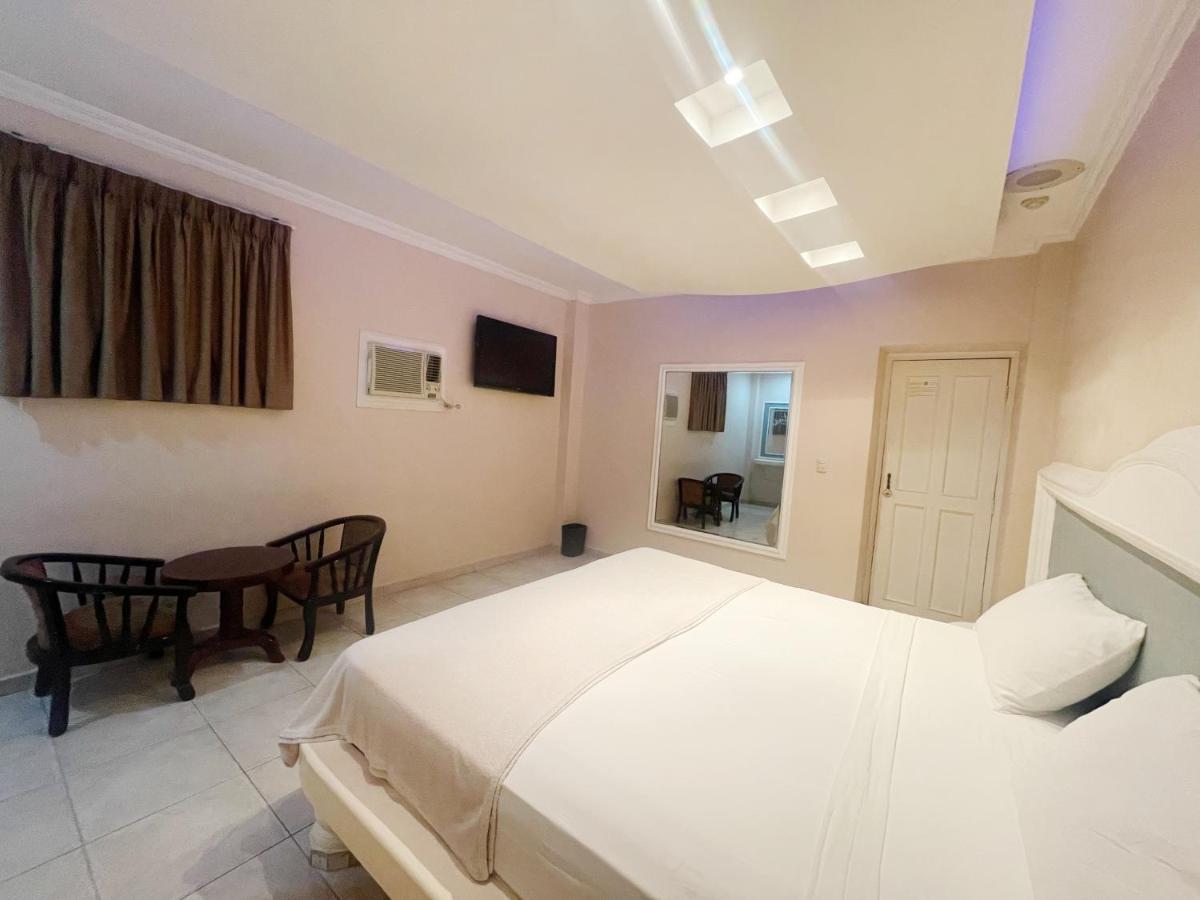 Hotel Pension Andurina ปานามาซิตี้ ภายนอก รูปภาพ
